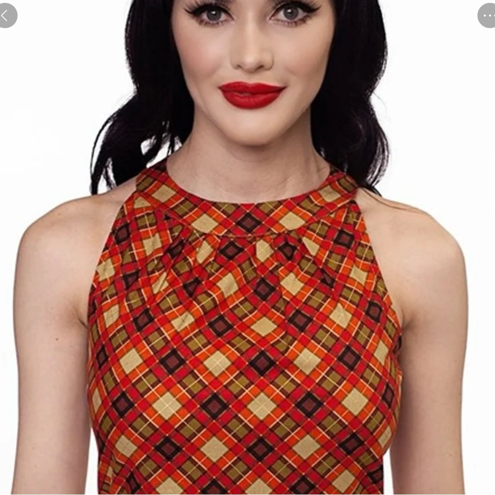 Retrolicious Red and Gold
Plaid Dress